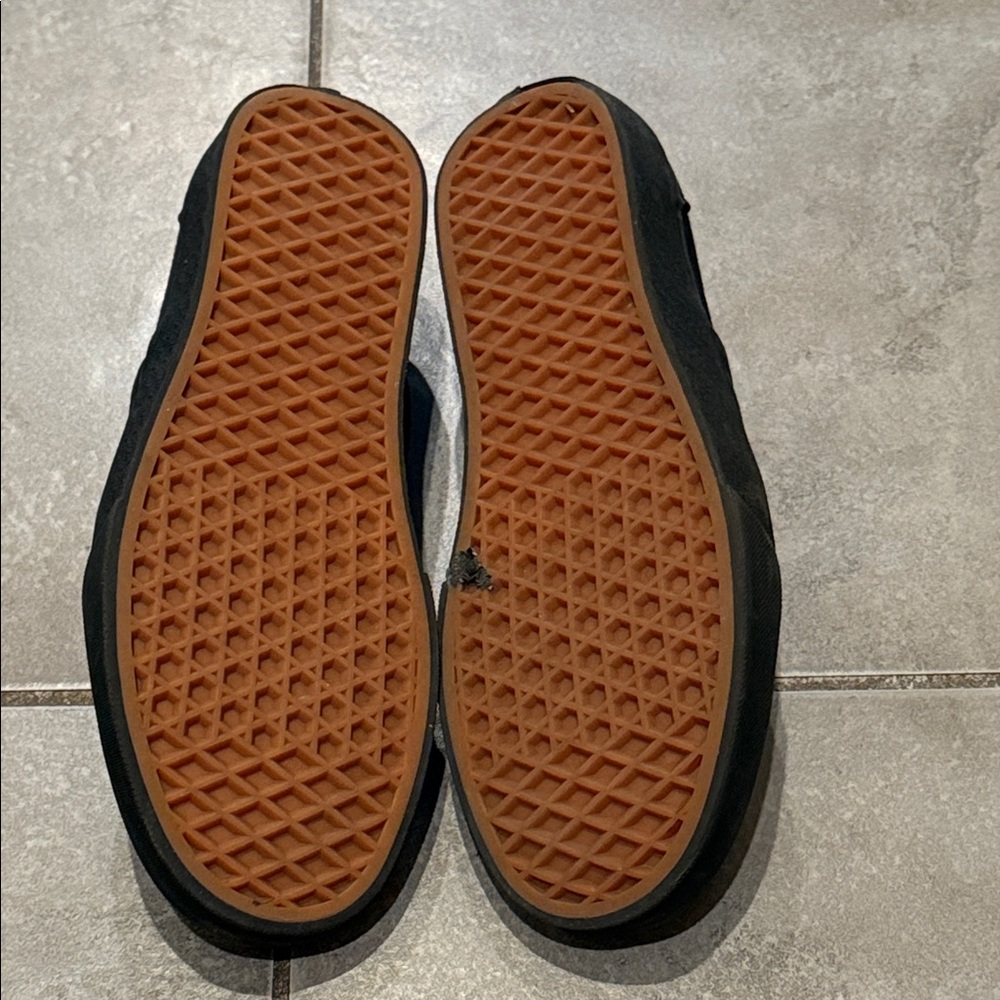 Vans Men's Classic Black Slip-On Sneakers M8/9.5W - Picture 6 of 6